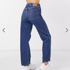 Levi’s Ribcage Jeans